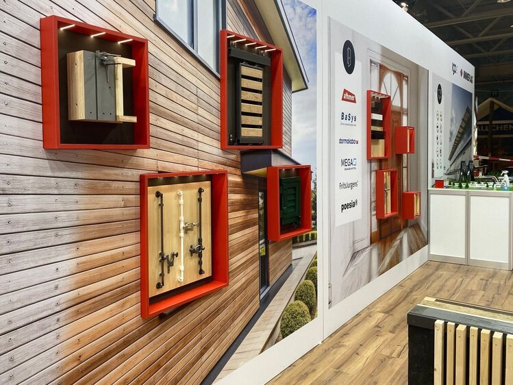 HOLZ 2025