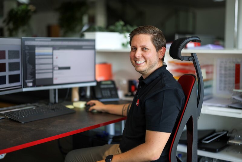 CAD Zeichner |
Polydesigner 3D Kreation
für Messen,
Kongresse &
Events (m/w/d) - Bild 2